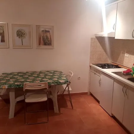 Apartman Maja Apartment